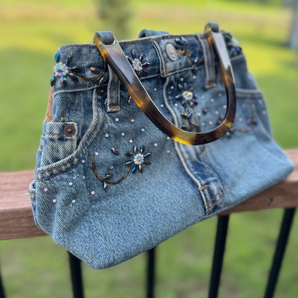 Hand & Heart Vintage Levi’s Beaded Denim Bag - Picture 3 of 8